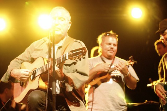 Wayo Festival sept 2012 avec Bernard LAVILLIERS partie 2 sur 3 par Yann HUET